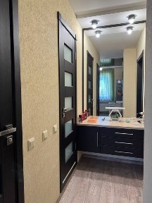 Продам 1ком. квартиру. Каменское Л/Б. пр. Ивана Франка. 11 район. ОСББ