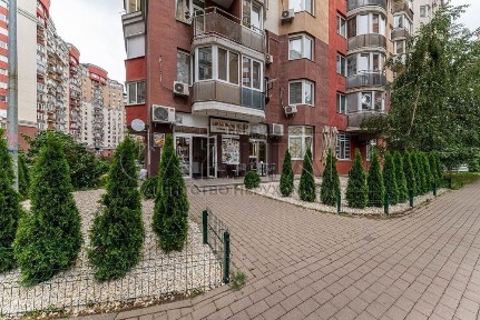 Продаж спеціального приміщення на вул. Степана Рудницького 3А, площа 175 кв. м