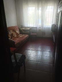 Продам квартиру у селі Гоголів