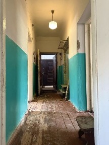 2-х ост 8 горбольница, сталинка, 1/3, не угл