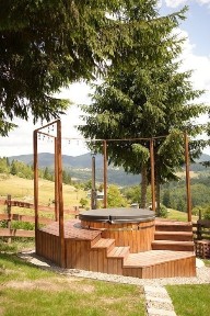 Оренда котеджу в стилі A-frame, здача подобово