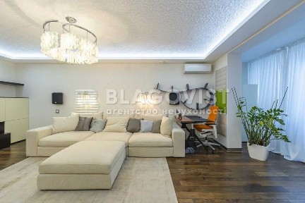 Без комісії. Продам 3к квартиру Гришка Михайла, 9 Позняки Осокорки