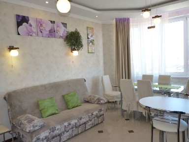 З. Вокзал. Центр. 85м²: 3кімн; 2сан. в;джакузі. Вид. ЖК