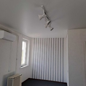 (7) Продам 1-но кімнатну квартиру в Стрижавці 5813