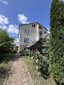 Продаж будинку, с. Бісковичі