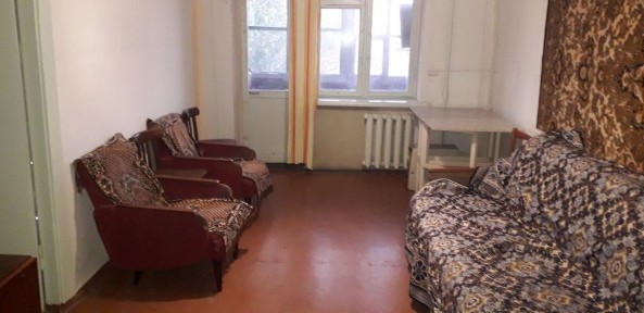 Продам 2-х кімн. квартиру, 4 поверх, хрущевка, зуп. УФІМСЬКА