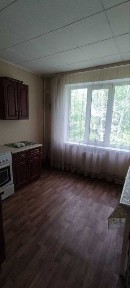 Квартира 3.кімнатна Зміїв