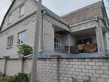 Будинок для великої родини