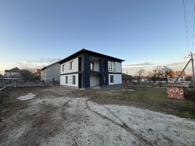 Продається будинок 210 м², Сирець, Світло, Газ. Угринів. Івано-Франківськ