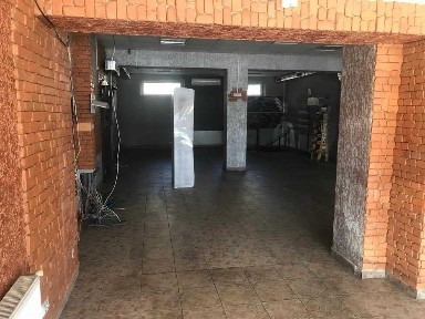 Продається комерційне приміщення