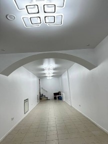 Київ, Печерський, Velyka Vasylkivska Street 30Б