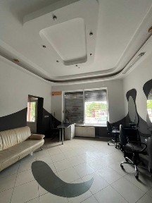 Комерційне приміщення