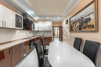 Київська область, Київ, Печерський