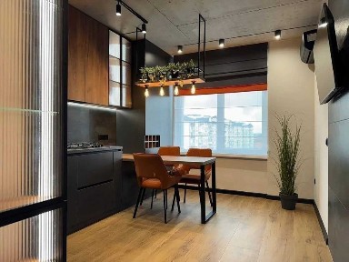 Новинка! Однокімнатна з дизайнерським ремонтом в центрі міста