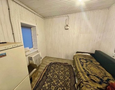 Утеплений будинок зі свіжим ремонтом та зі зручностями в будинку!