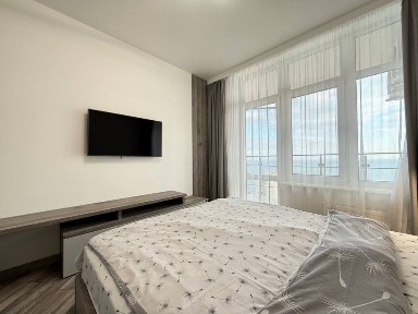 Одеса, Приморський, вулиця Каманіна 16