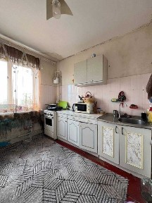 Продаж 2-кімнатної вул. Іллінська ( поруч Іллінська церква, Укртелеком)