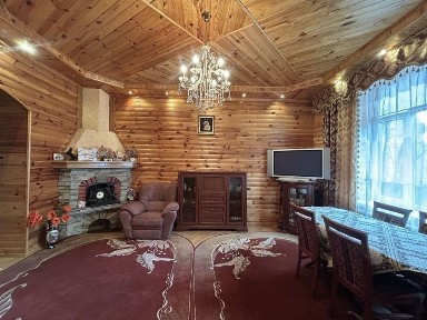 Продам 4к квартиру в центрі міста