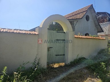 Продаж будинок (дача)