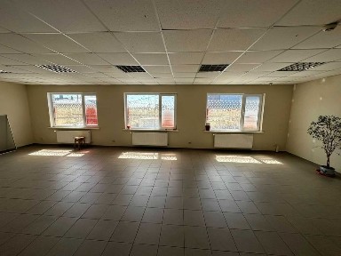 Здам 70м2!Фасад! Окремий вхід! 2 поверх! Супер трафік! Мережеві сусіди!