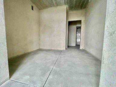 Продам 1 кім вулиця Незалежності. Сучасний будинок