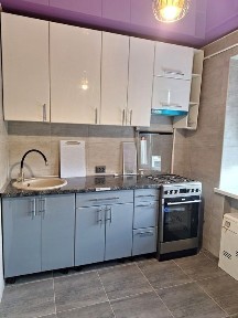 Трикімнатна квартира по вул. Корабельна