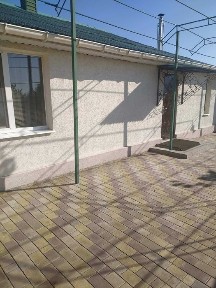 Будинок капітальний с. Троїцьке. 20 соток. До річки 10 хвилин пішки.