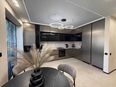 Продаж дизайнерської квартири в ЖК «Клубне містечко-12»