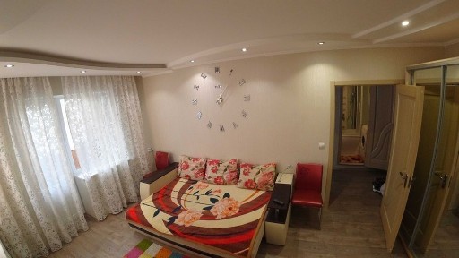 Квартира посуточно 2 <a href='/newbuilding/7132/view/zk-tavriceskii'>Таврический</a>