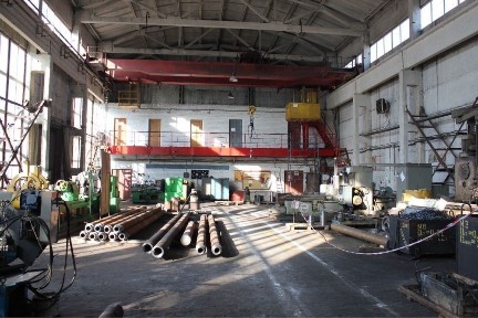 Продам Виробничий комплекс, 4294 м. кв, 1,7 Га ділянка, цеха, склад