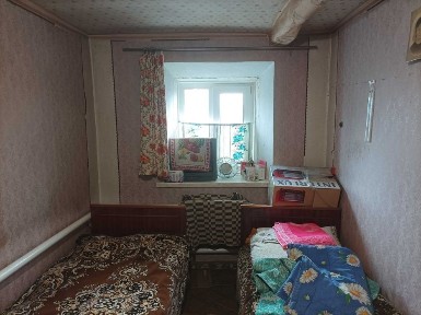 Будинок, с. Гречане, Петриківський район