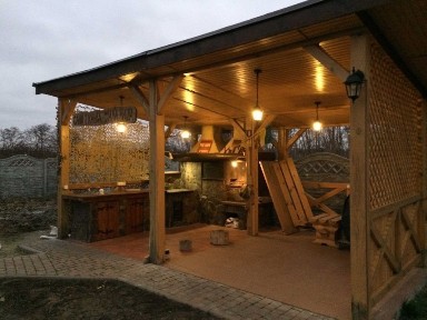 Дачний комплекс на березі Дніпра, с. Пекарі, Канівський р-н.