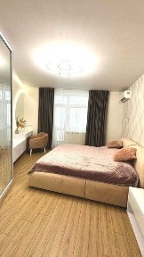 3-кімн. квартира з ремонтом, меблями та технікою, вул. Пасічна