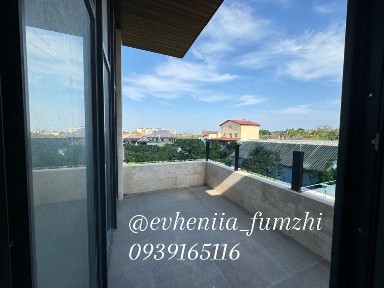 Кирпичный коттедж ул. Марии Демченко, закрытый кооператив