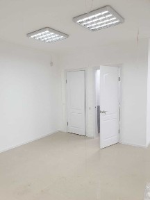 Продаж комерційного приміщення 60 м² центр Полтави Нежитловий фонд