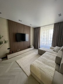 Апартаменти в новобудові для VIP-гостей в центрі.