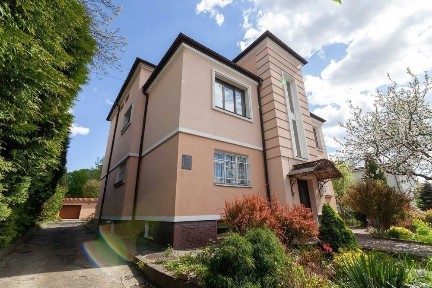 Продам будинок вулиця Херсонська (Кибальчича) біля парку Залізна вода