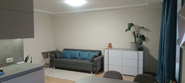 Продам трикімнатну квартиру (Київська) Можливий Торг при огляді!