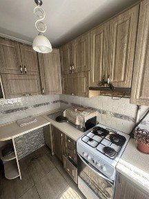 Продаж двокімнатноі квартири