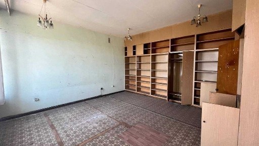 Оренда багатофункціональної будівлі у Кривому Розі - 1593 м²