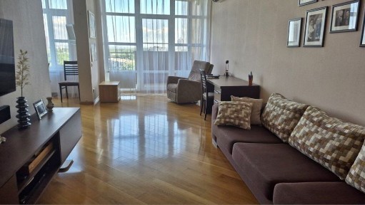 Київ, Шевченківський, вулиця Парково-Сирецька 4В