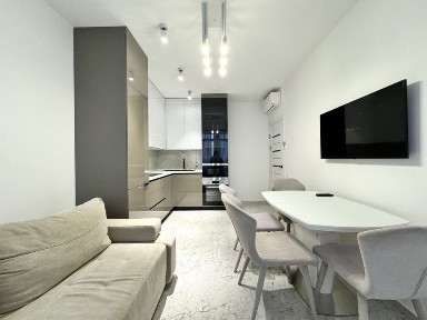 Без комиссии. 45 жемчужина. Каманина 16.до лета.