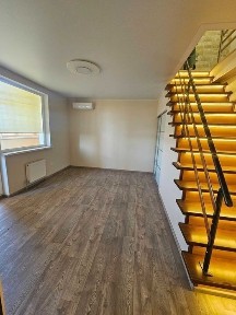 Пентхаус с видом на парк! 92м. кв, Ремонт!