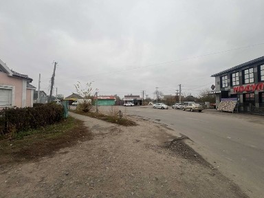 Продаж комерційного приміщення поряд з вокзалом та АТБ площею 188м2