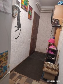 Квартира трьохкімнатна на Дружбі