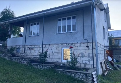 Продаж 2 пов. будинку зділянкою на 25 соток