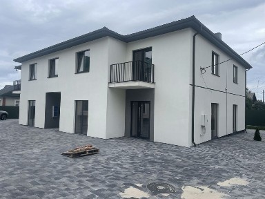 Однокімнатна Кватрира в Нобудові. Центр!