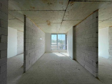 Комфорта 2 кім 3 поверх в ЖК з басейном на даху