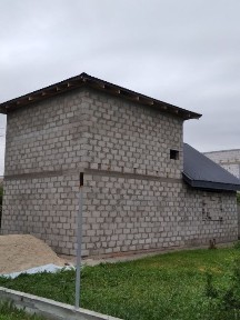 Продаж будинку у Сухому Яру