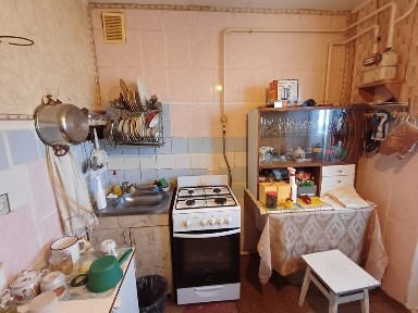 Продається 1кім. кв. в центрі